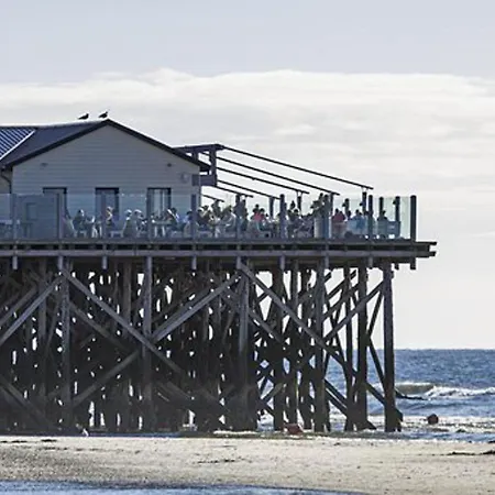 Haus-boehler-landstrasse-50-whg-01 דירה